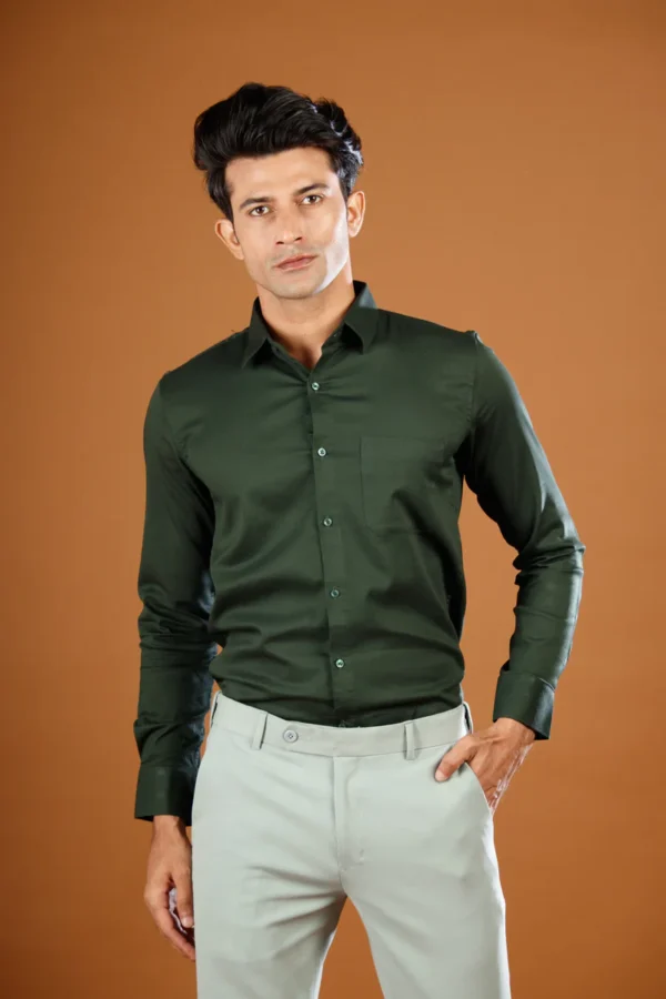 Buyermarket Nix Plain Shirt for Men (Deep Green)